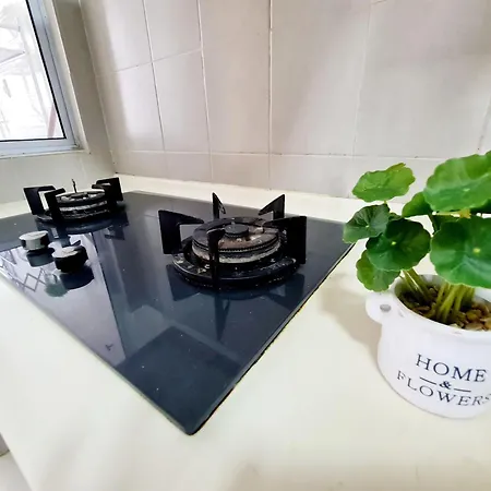 3 Bedroom Koi Kinrara Suite, Ioi Puchong, Bukit Jalil Pavilion, Bukit Jalil Stadium, Sunway Pyramid, Sunway Lagoon Ml Exterior photo