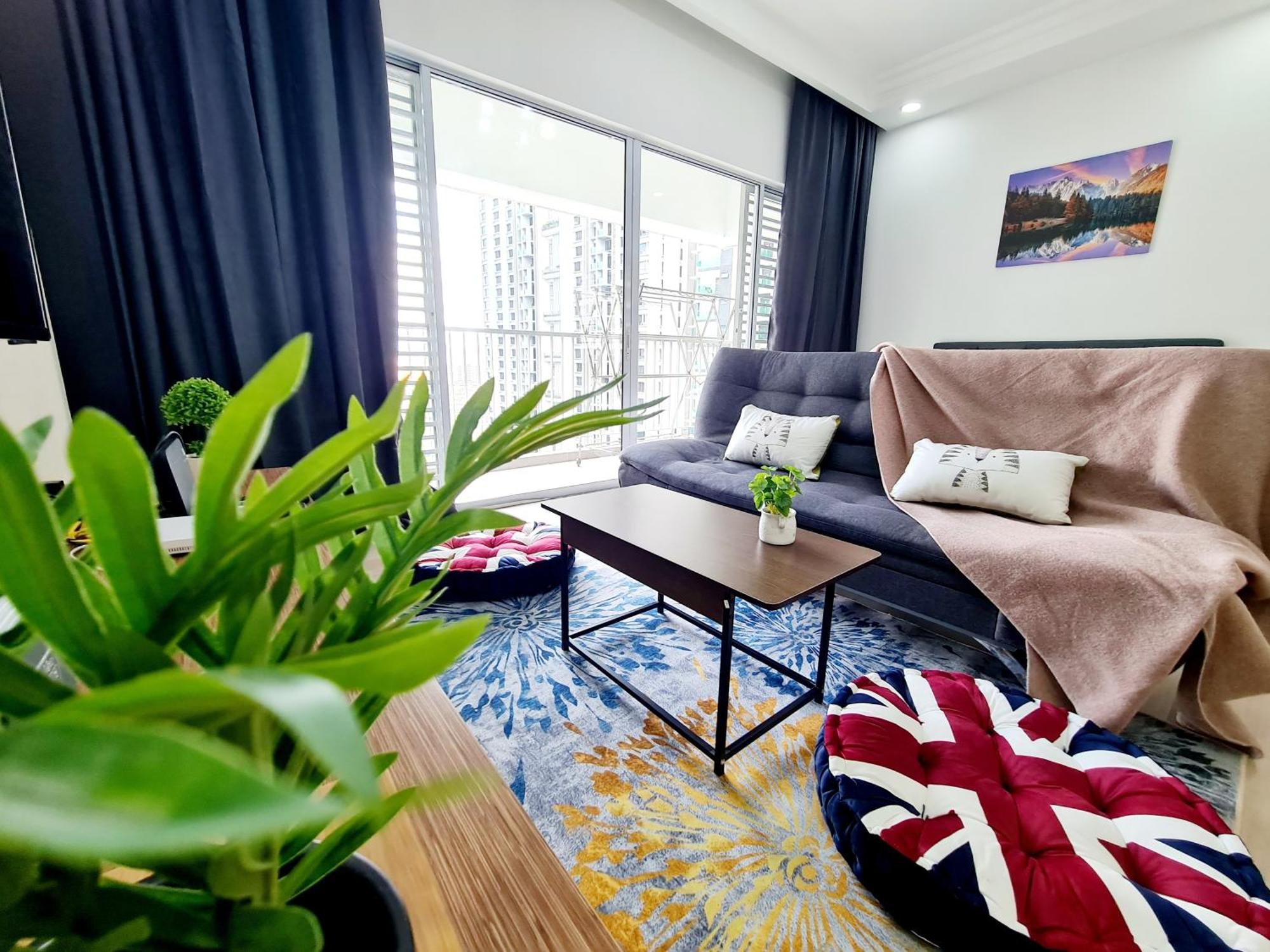 3 Bedroom Koi Kinrara Suite, Ioi Puchong, Bukit Jalil Pavilion, Bukit Jalil Stadium, Sunway Pyramid, Sunway Lagoon Ml *