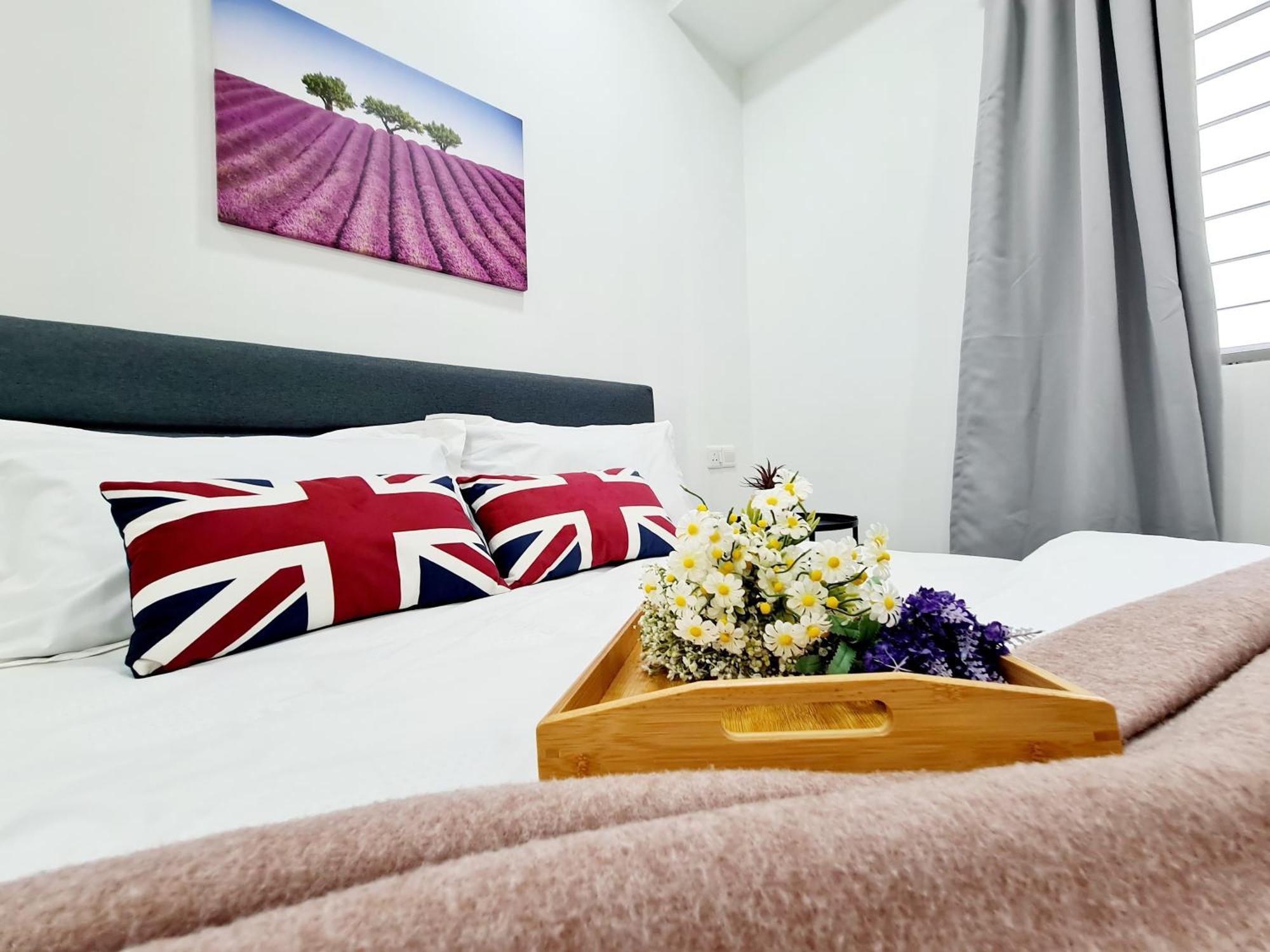 3 Bedroom Koi Kinrara Suite, Ioi Puchong, Bukit Jalil Pavilion, Bukit Jalil Stadium, Sunway Pyramid, Sunway Lagoon Ml * Puchong