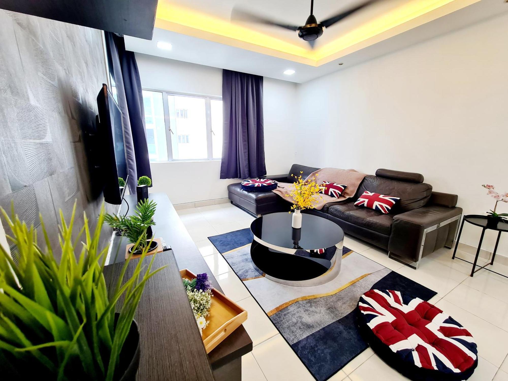 3 Bedroom Koi Kinrara Suite, Ioi Puchong, Bukit Jalil Pavilion, Bukit Jalil Stadium, Sunway Pyramid, Sunway Lagoon Ml