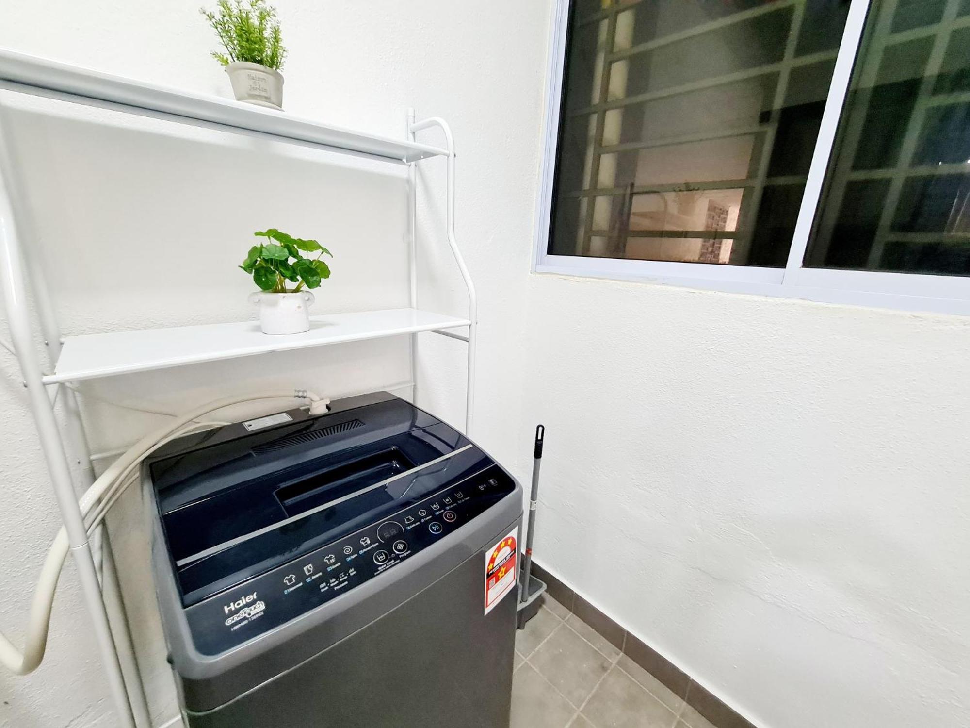 3 Bedroom Koi Kinrara Suite, Ioi Puchong, Bukit Jalil Pavilion, Bukit Jalil Stadium, Sunway Pyramid, Sunway Lagoon Ml Puchong