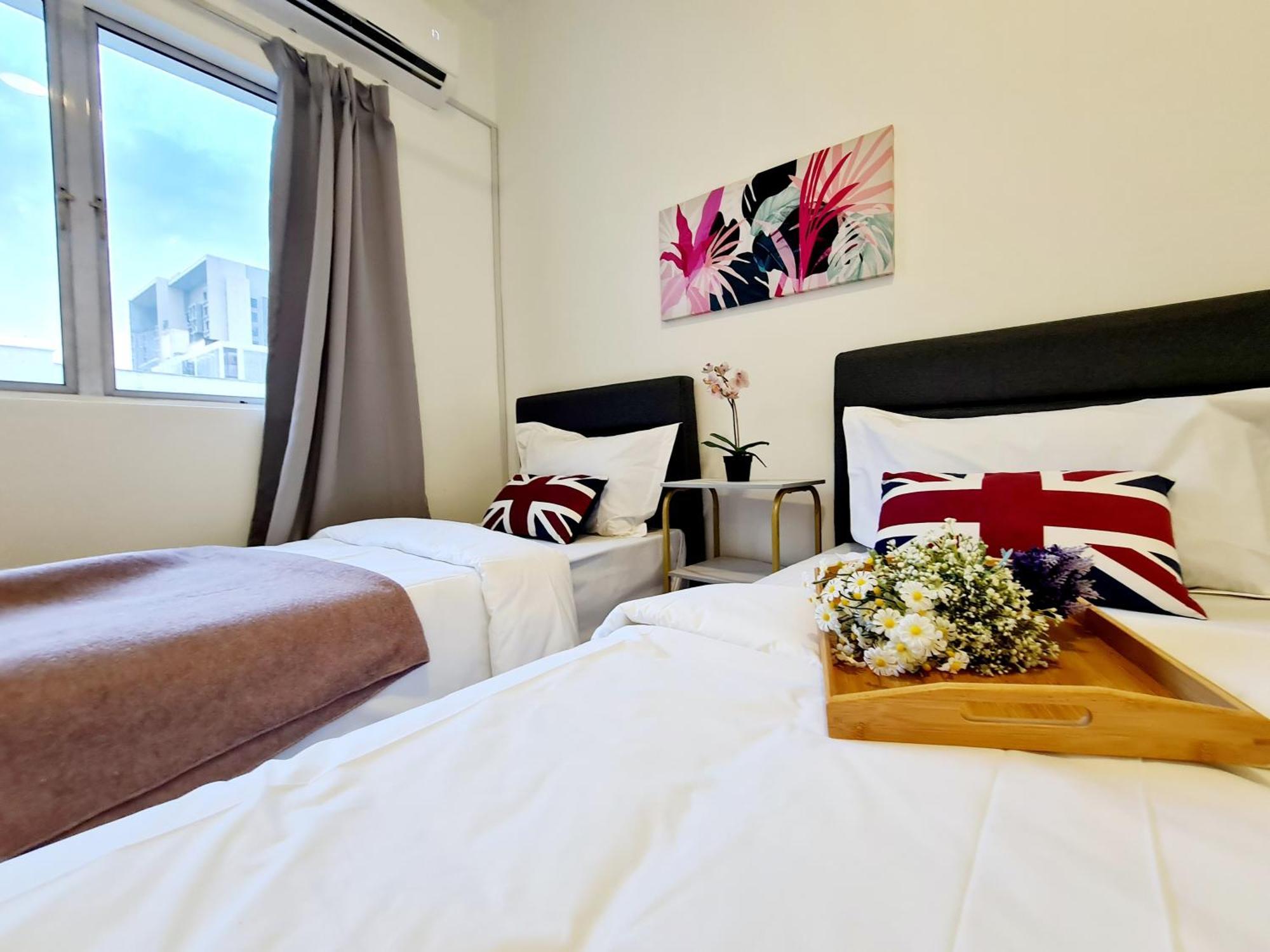 3 Bedroom Koi Kinrara Suite, Ioi Puchong, Bukit Jalil Pavilion, Bukit Jalil Stadium, Sunway Pyramid, Sunway Lagoon Ml Puchong